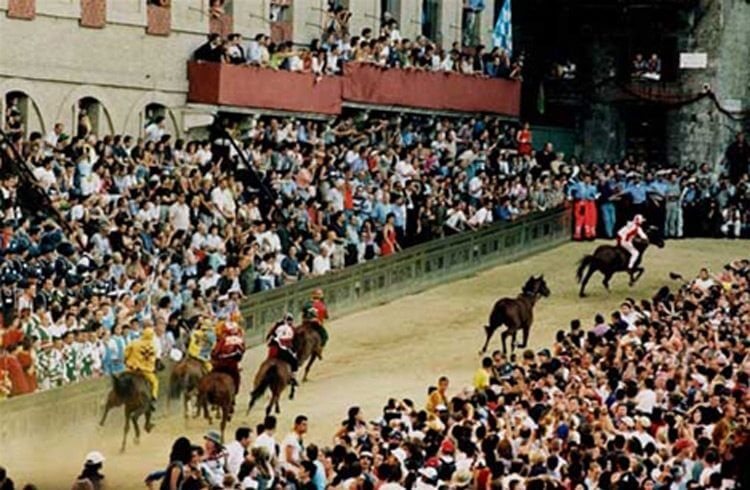 Palio di Siena © Turismo Provincia Firenze